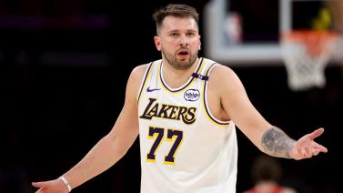 他们通过 他们通过